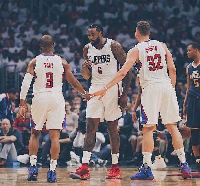 却不宽容犹 却不宽容犹