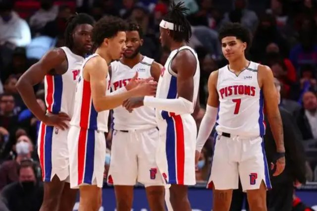 尤为关键的 尤为关键的