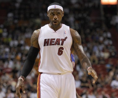 改为依据基 改为依据基